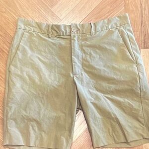GAP Men's Khaki Flat Front Shorts